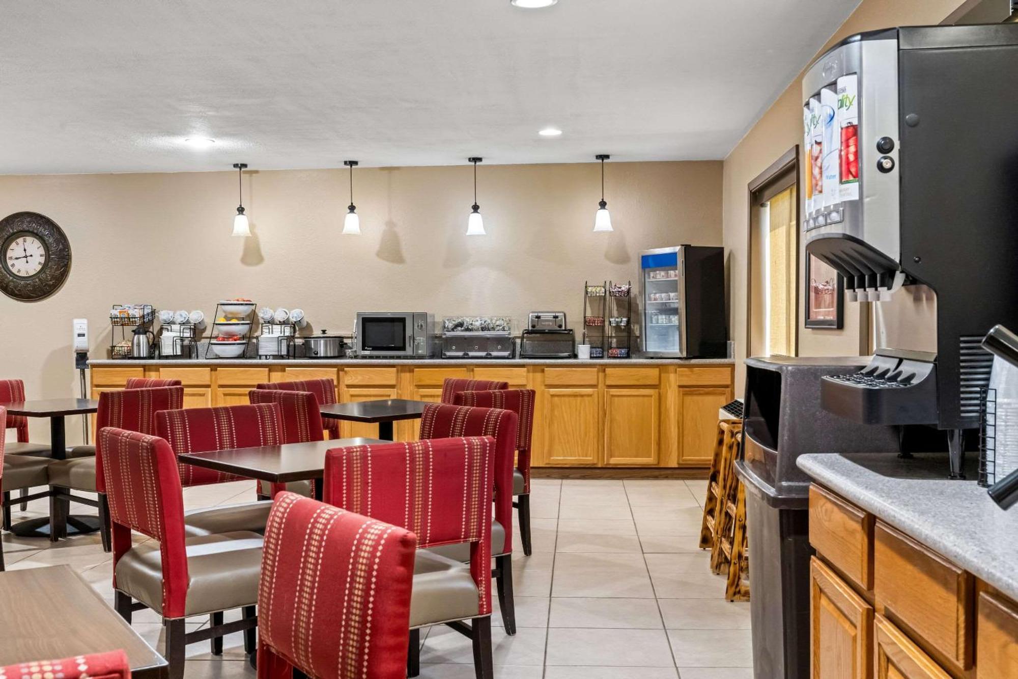 Comfort Inn Worland Hwy 16 To Yellowstone Екстер'єр фото